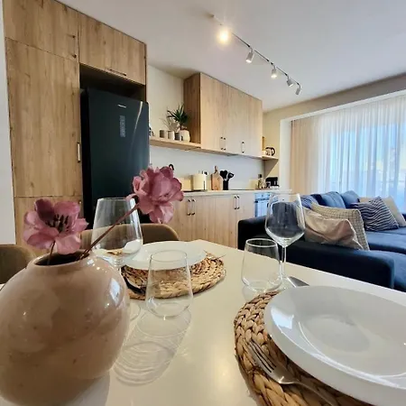 Gems Living Tirana