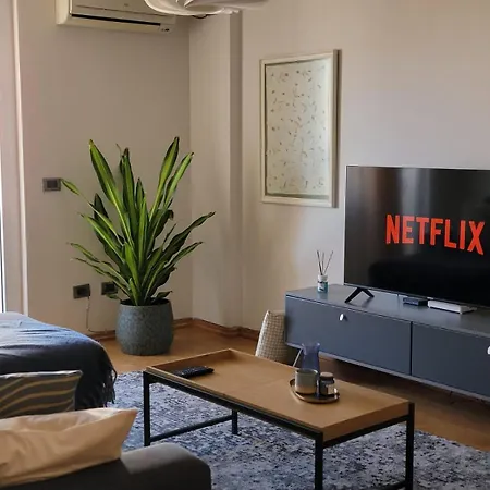 Apartment Gems Living *